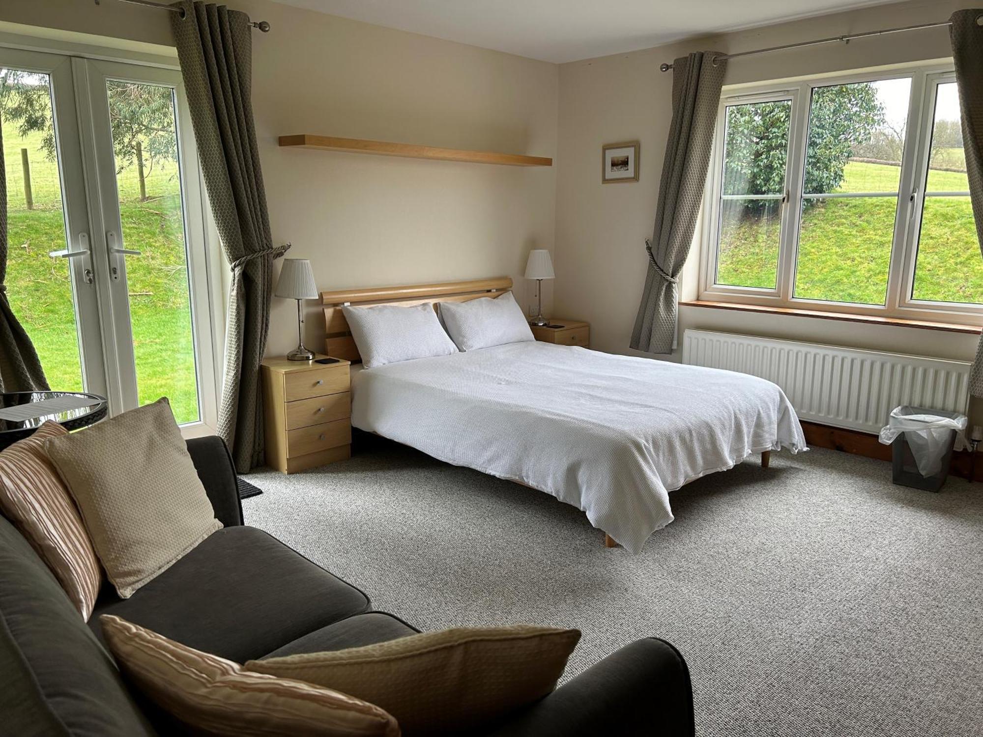 Priston Whidlecombe Farm B&B 외부 사진