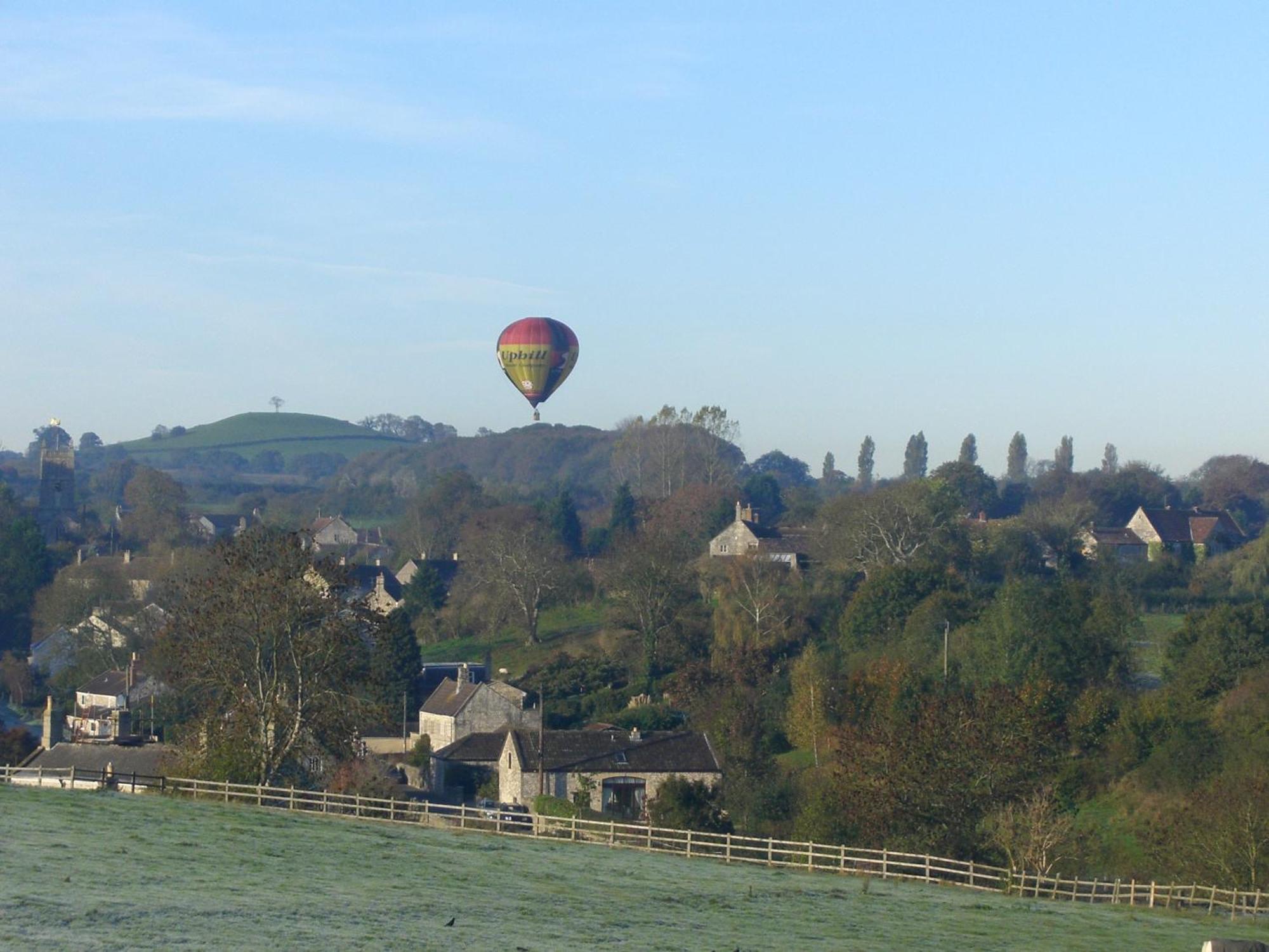 Priston Whidlecombe Farm B&B 외부 사진